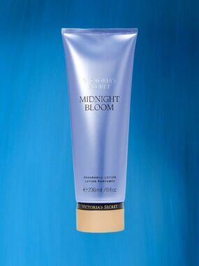 VICTORIA SECRETS Midnight Blooms Fragrance Lotion NWT
